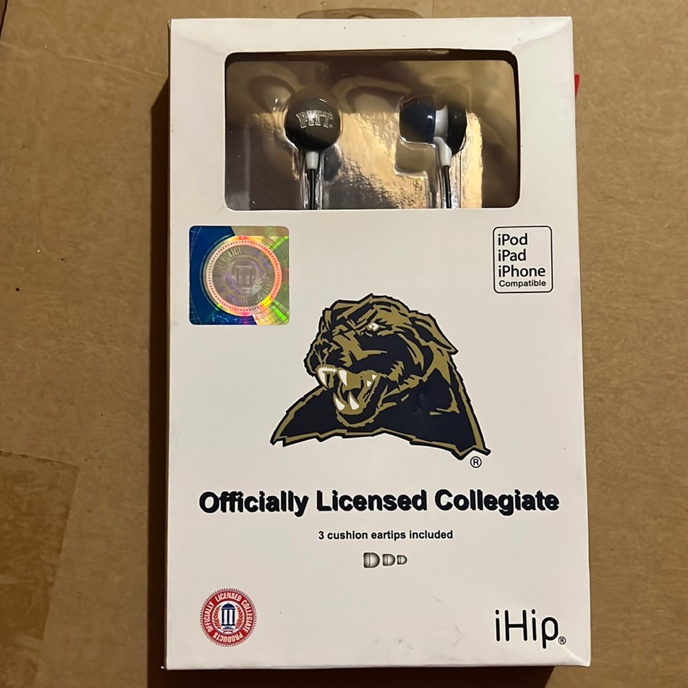 iHip Headphones with Pitt Panther Logo